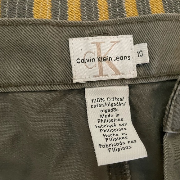 Cargo shorts - Picture 2 of 3